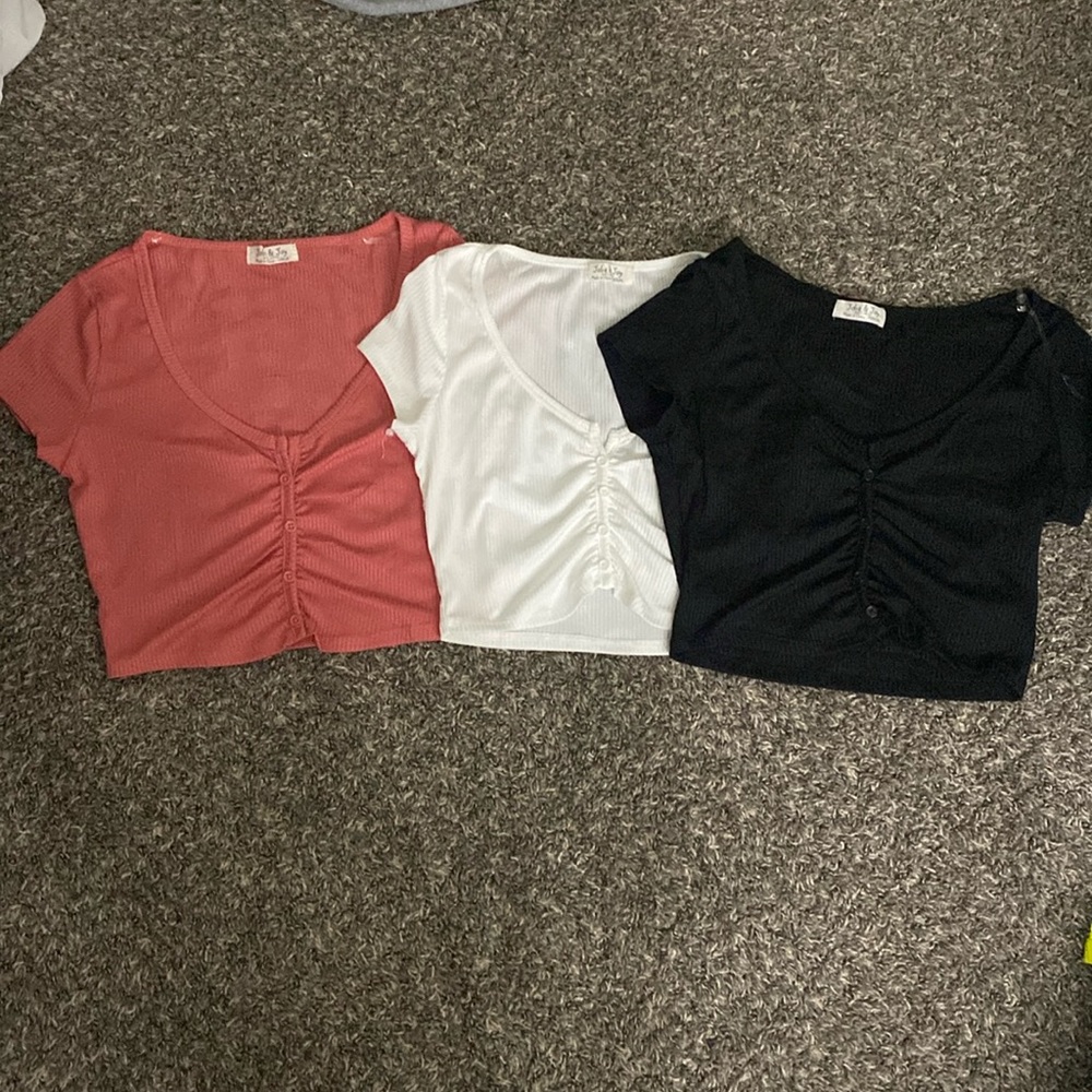 M/L size crop tops